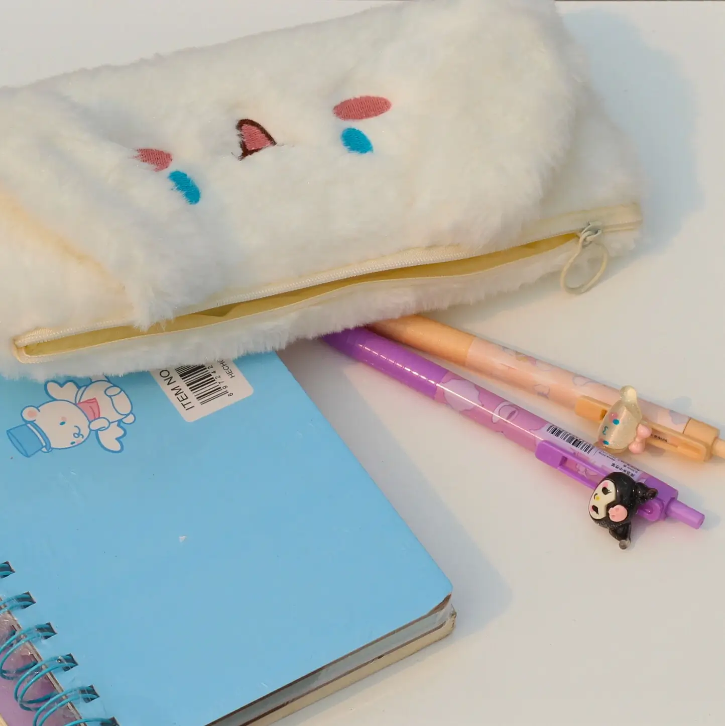 Cinnamoroll Zipper Pouch Front Picture