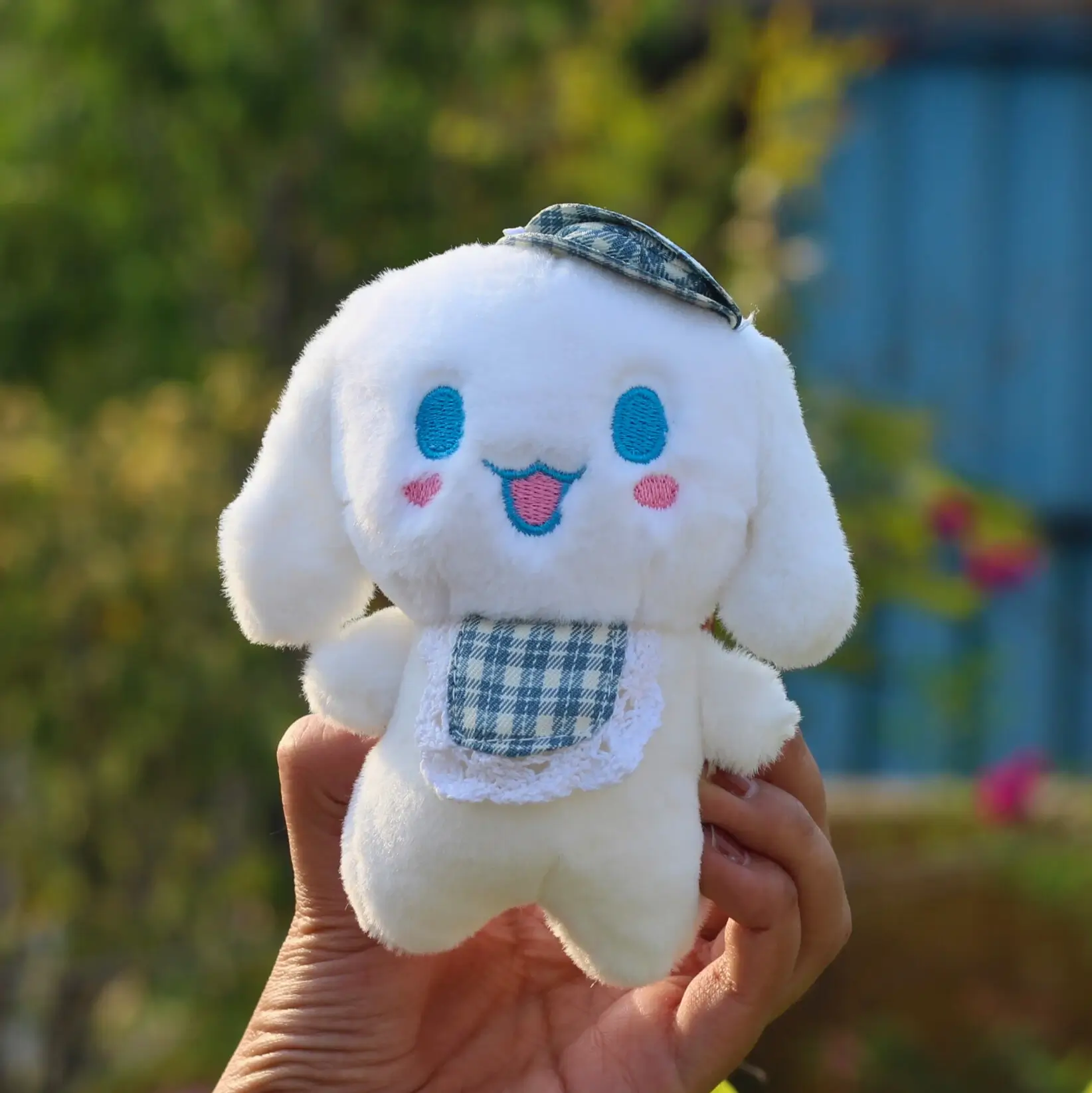 Sweet Cinnamoroll Plush Front Picture