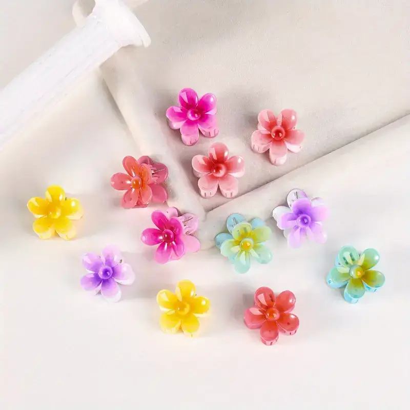 Daisy Flower Hair Claws Overview Image