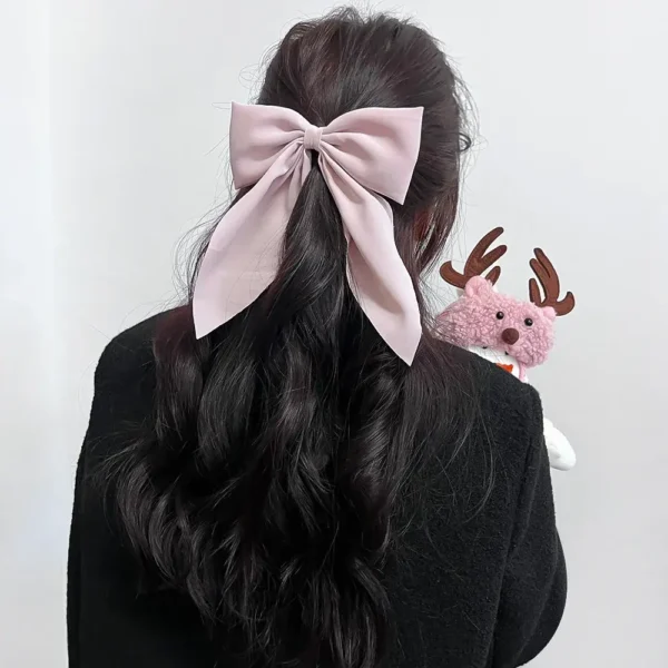 Bow Hair Clip Try on Image
