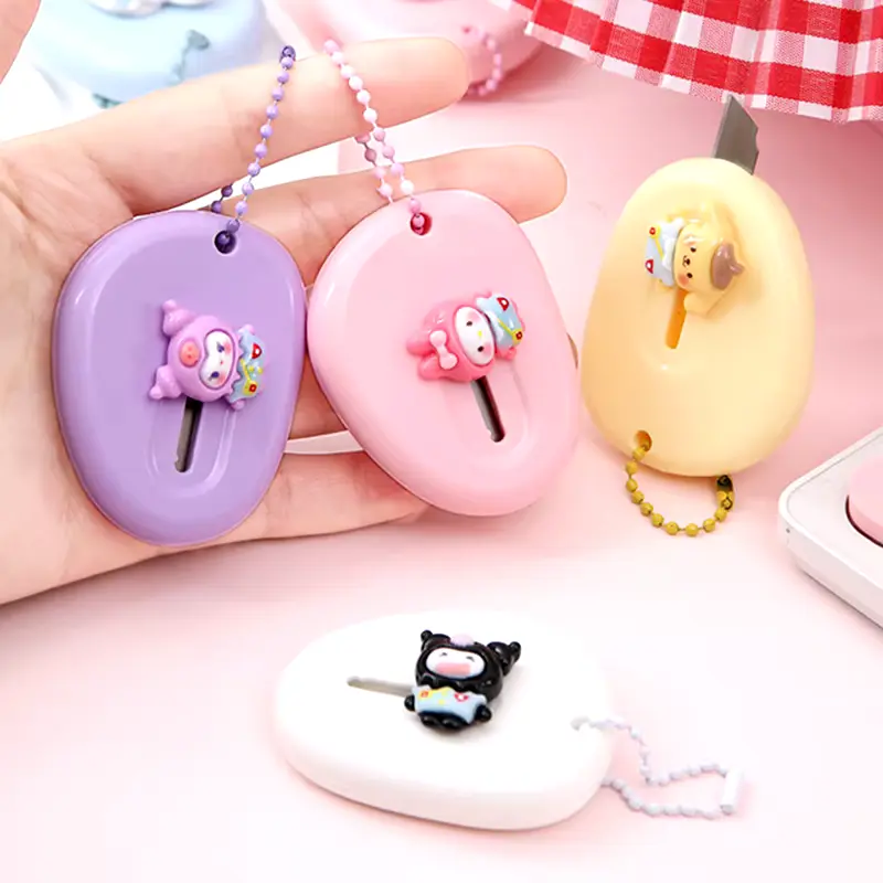 Cute Sanrio Paper Cutter Keychain Close Overview Image