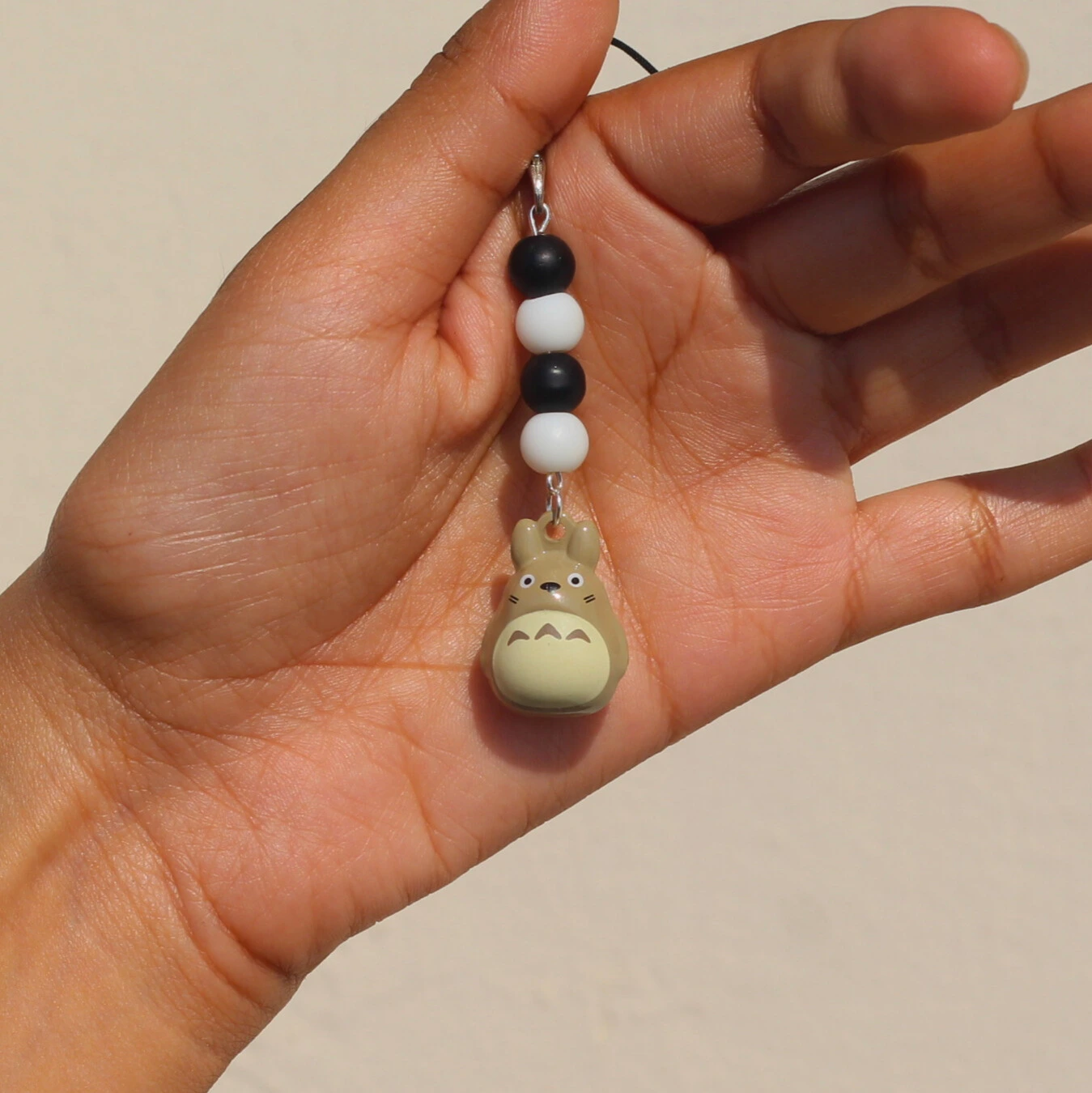 Totoro Ringing Bell Phone Charm in Hand Overview Image