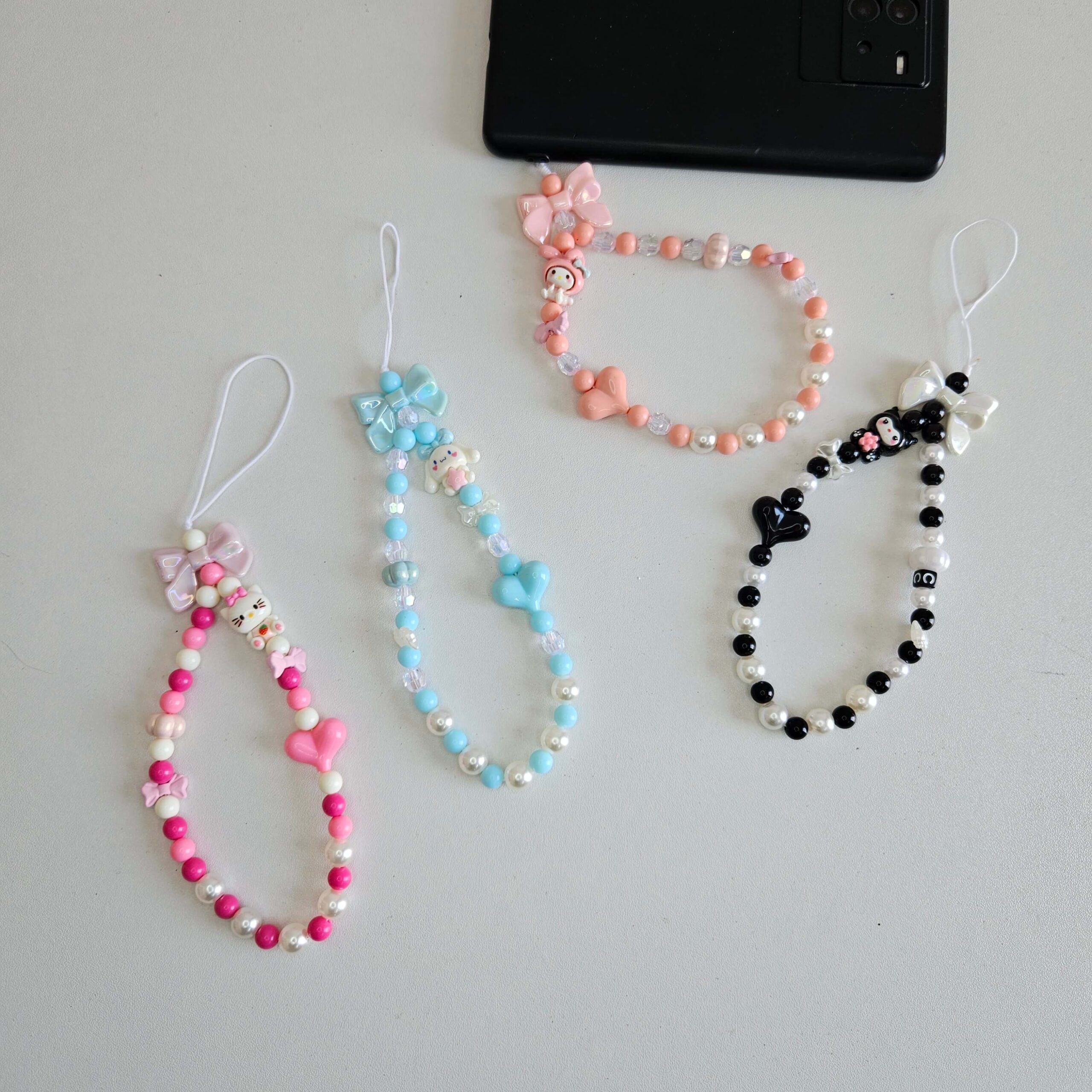 Sanrio Aesthetic Beaded Phone Charms Group Image -2