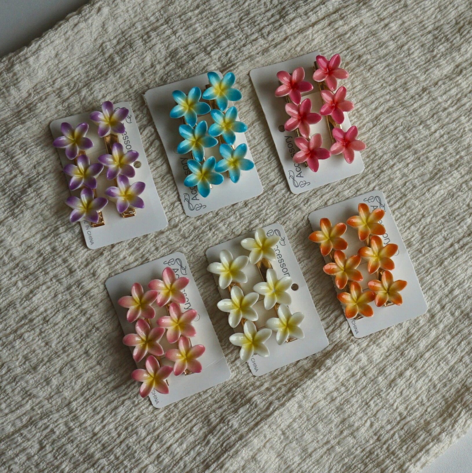 Realistic Lily Flower Hair Clips -1