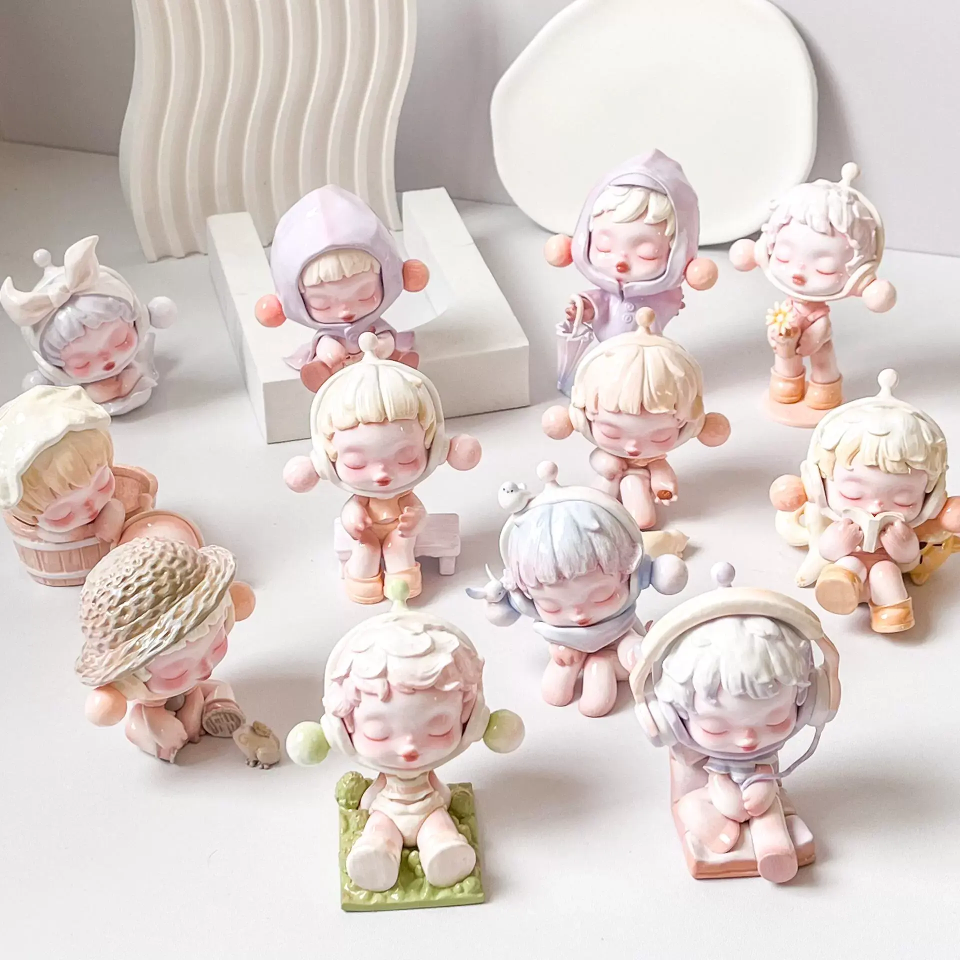 POP MART Skullpanda Warmth Series Blind Box -1