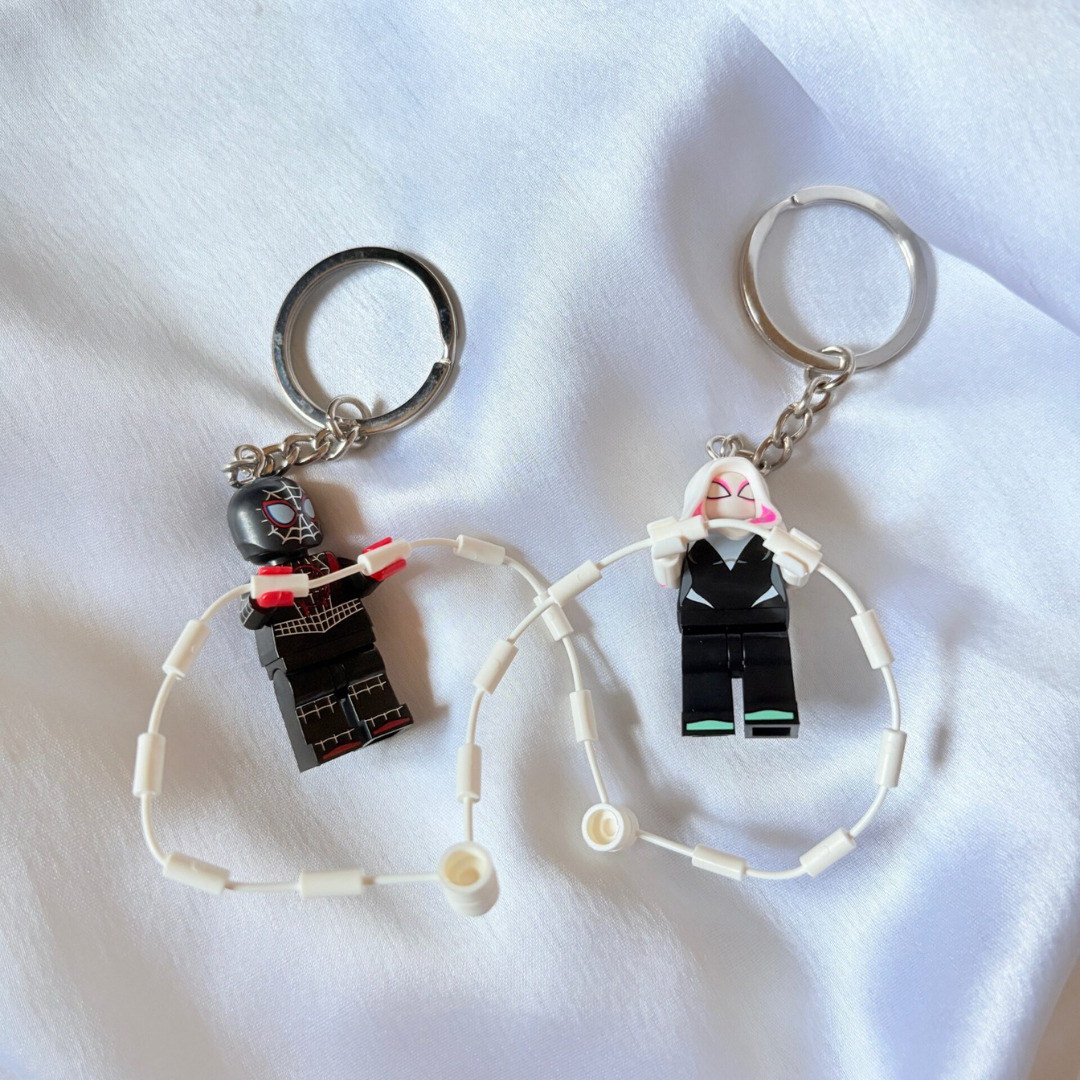 Miles and Gwen Lego Spiderman Keychain -4