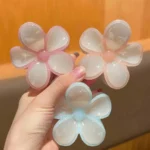 Aesthetic Pastel Daisy Flower Hair Claw-8