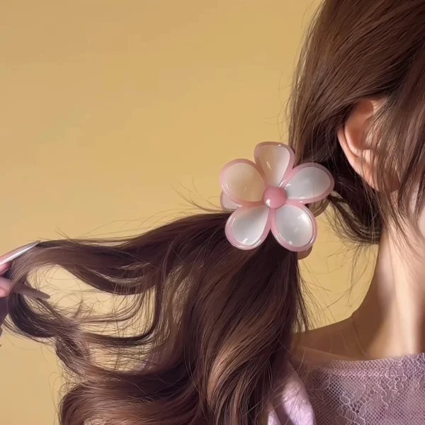 Aesthetic Pastel Daisy Flower Hair Claw-6