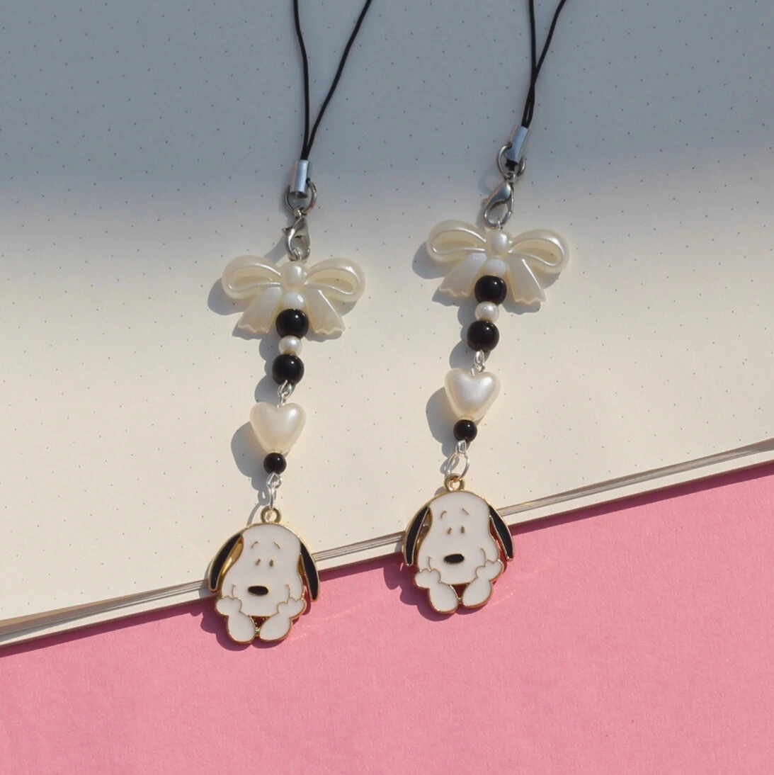 Snoopy Enamel Bow Phone Charm -1