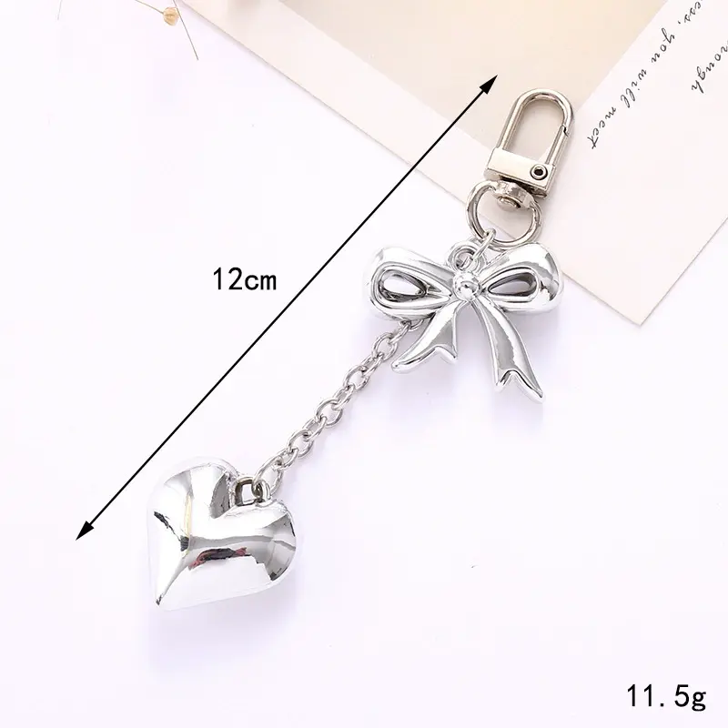 Aesthetic Y2K Style Silver Heart & Bowknot Keychain -4