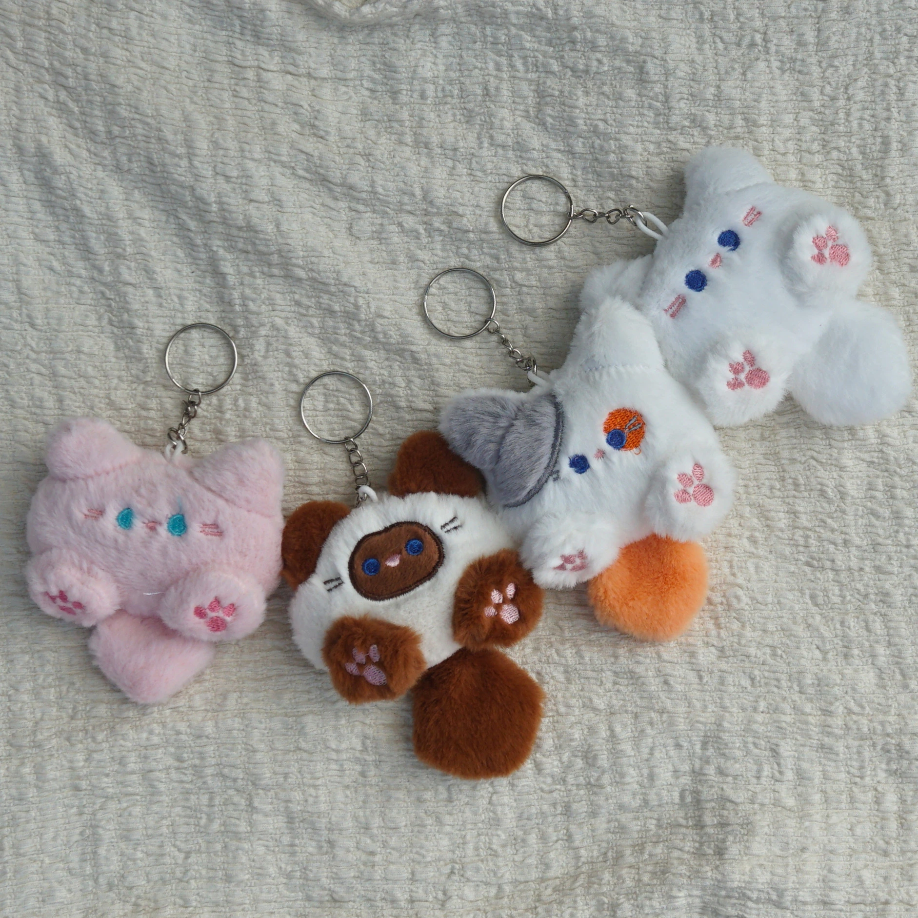 Tiny Kawaii Cat Plush Keychain -4