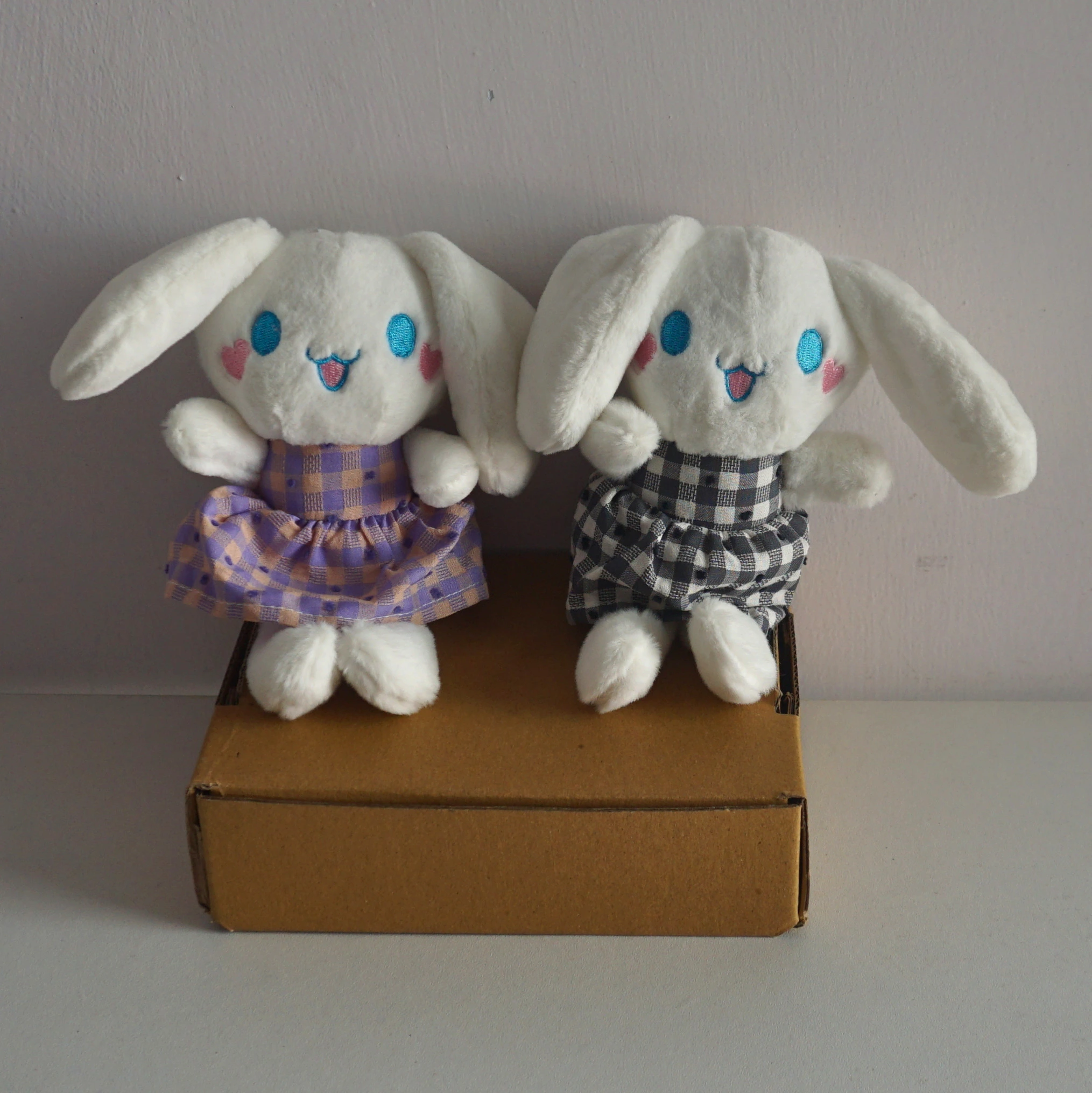 Cinnamoroll in a Dress Plush Keychain -7