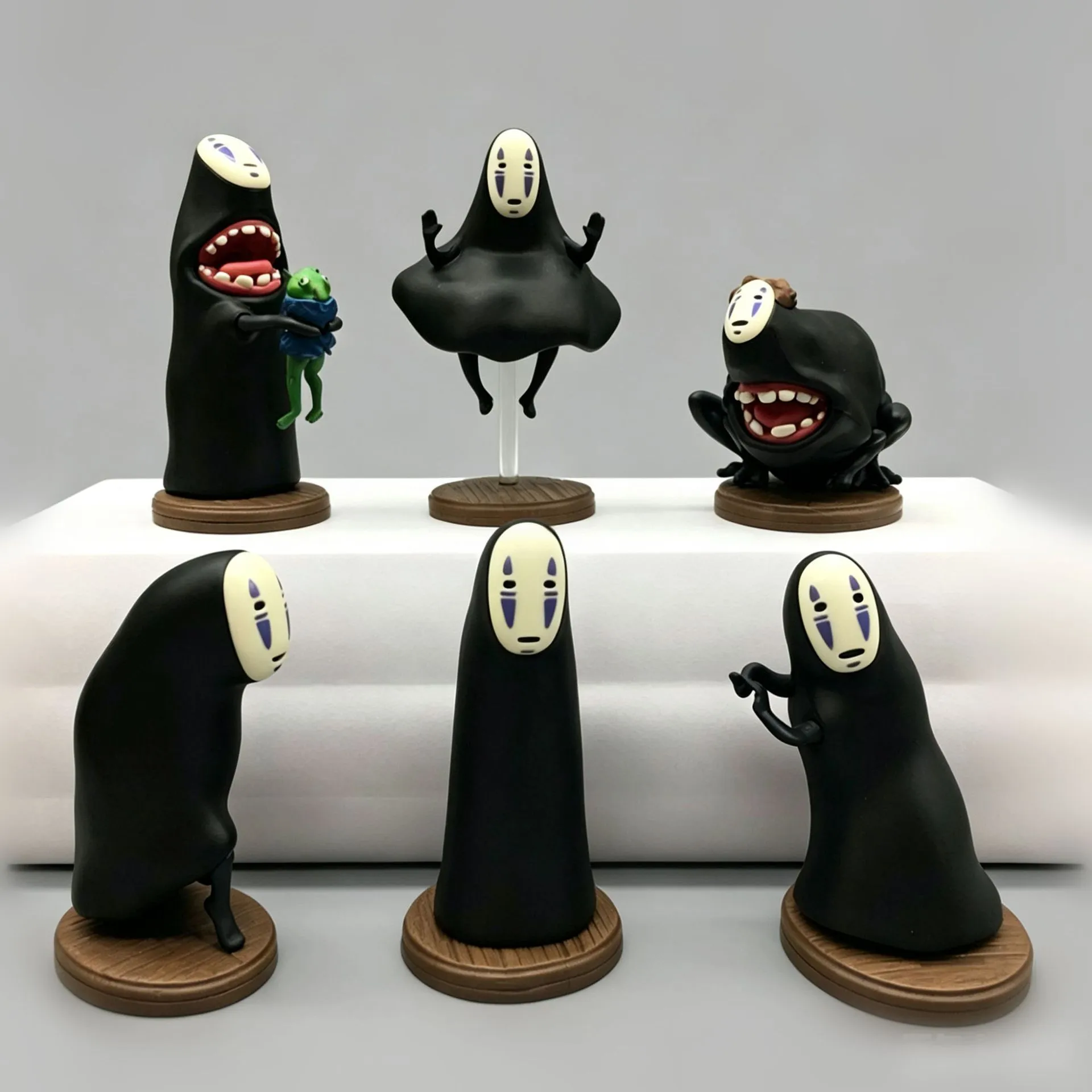 Spirited Away No Face Figures -1
